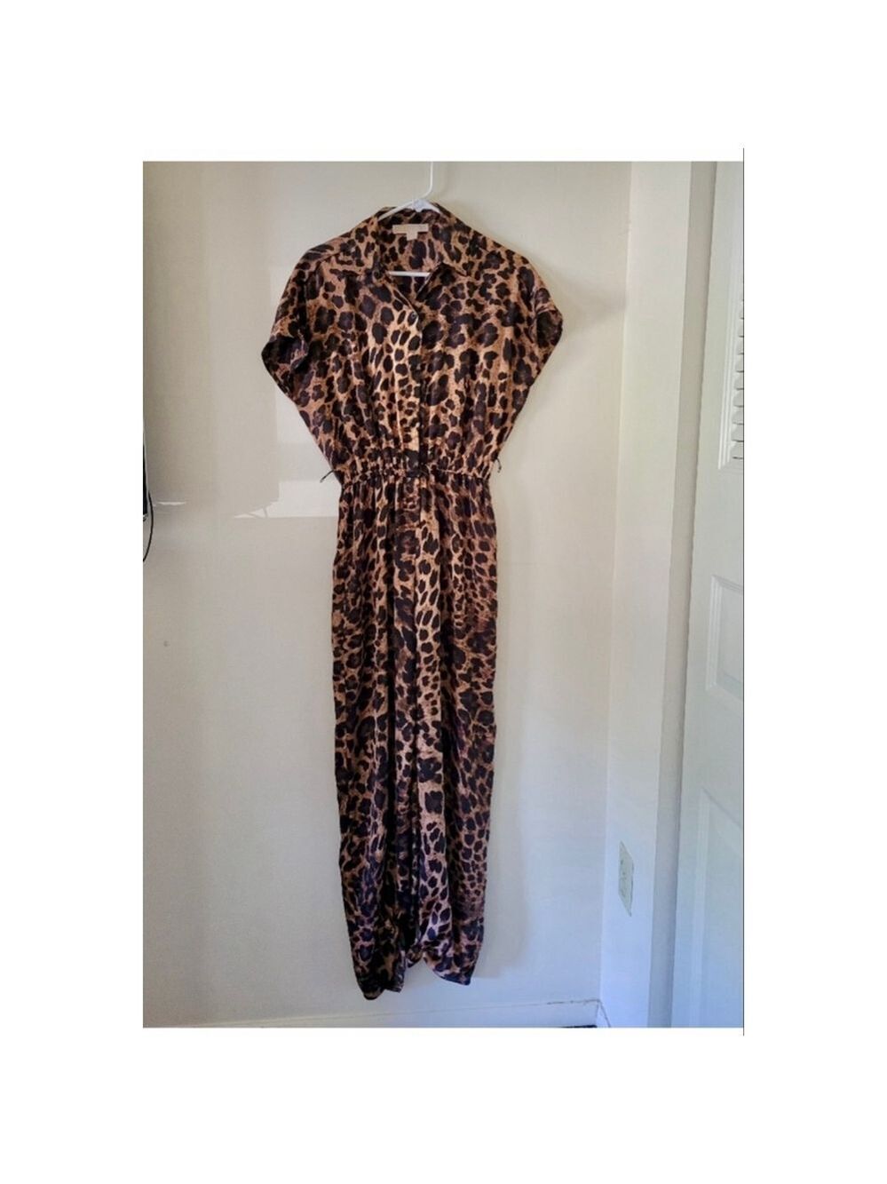 Michael Kors Leopard Print Wide Leg Jumpsuit XS Collared Button Front - Picture 3 of 13